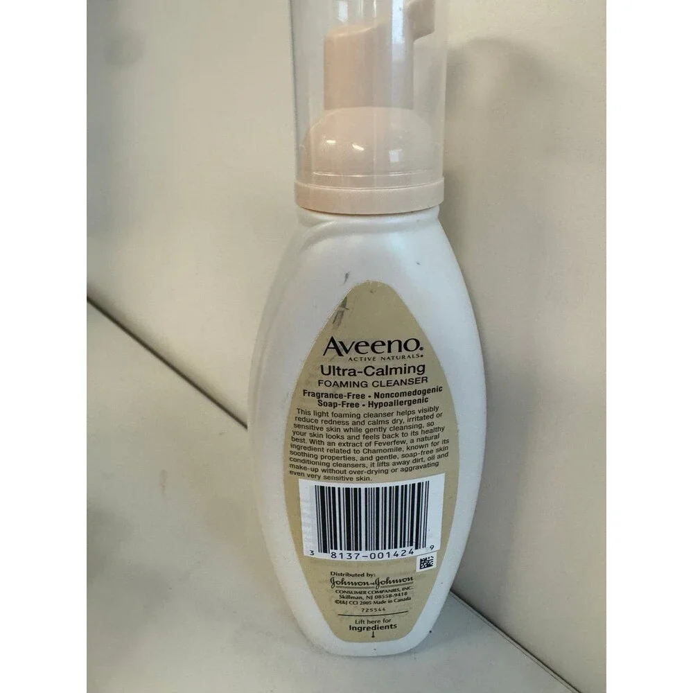 Aveeno Active Naturals Ultra-Calming Foaming Cleanser Fragrance Free (6 Oz) Full